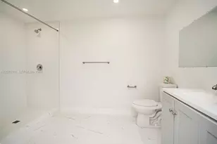 20720 NW 34th Ave, Miami Gardens, FL 33056 - Photo 5