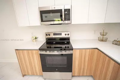 20720 NW 34 Avenue #2, Miami Gardens, FL 33056 - Photo 3