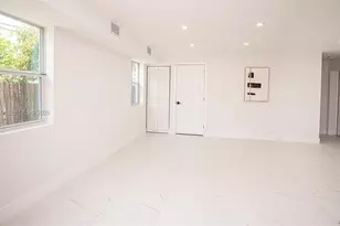 20720 NW 34th Ave, Miami Gardens, FL 33056 - Photo 5