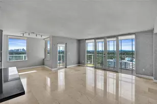 1351 NE Miami Gardens Dr, Miami, FL 33179 - Photo 1
