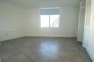 5401 Collins Ave, Miami Beach, FL 33140 - Photo 19