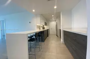 5401 Collins Ave, Miami Beach, FL 33140 - Photo 9