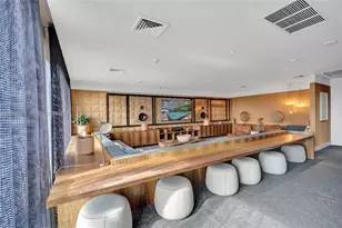 121 NE 34th St, Miami, FL 33137 - Photo 13