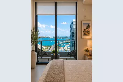 121 NE 5th St #3713, Miami, FL 33132 - Photo 13