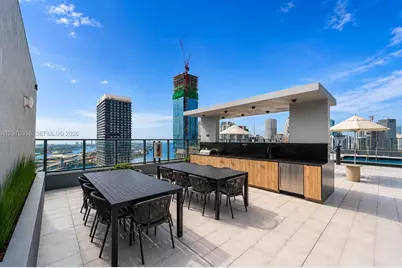 121 NE 5th St #3713, Miami, FL 33132 - Photo 27