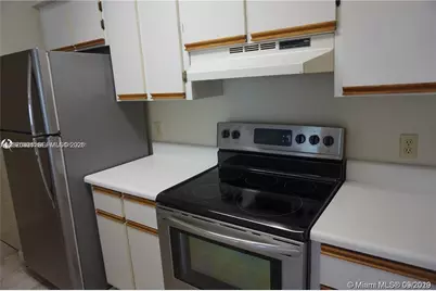 630 S Park Rd #27-3, Hollywood, FL 33021 - Photo 7