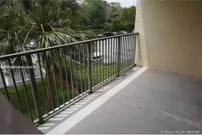 630 S Park Rd #27-3, Hollywood, FL 33021 - Photo 17