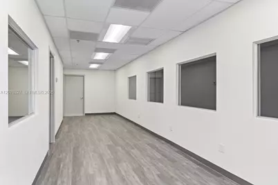 1578 NW 82nd Ave, Doral, FL 33126 - Photo 3