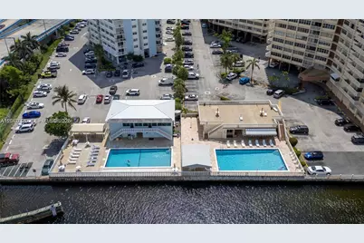 1817 S Ocean Dr #823, Hallandale Beach, FL 33009 - Photo 15