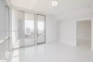 851 NE 1st Ave, Miami, FL 33132 - Photo 7