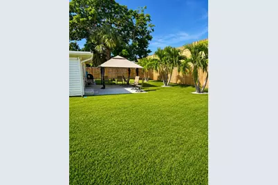 826 Cochran Dr, Lake Worth, FL 33461 - Photo 23
