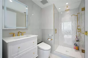 19111 Collins Ave, Sunny Isles Beach, FL 33160 - Photo 13