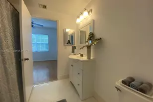 1809 Salerno Cir, Weston, FL 33327 - Photo 25
