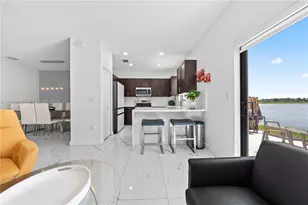 20576 NE 5th Pl, Miami, FL 33179 - Photo 11