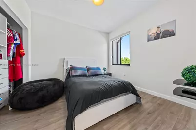 20576 NE 5th Pl, Miami, FL 33179 - Photo 29