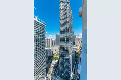 1080 Brickell Ave #3207, Miami, FL 33131 - Photo 3