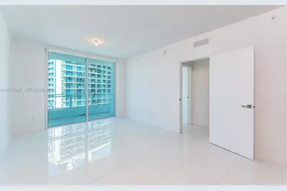 1080 Brickell Ave #3207, Miami, FL 33131 - Photo 13