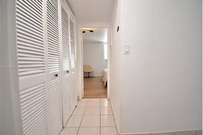 1300 Lincoln Rd #B302, Miami Beach, FL 33139 - Photo 7