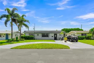 7690 NW 16th Ct, Pembroke Pines, FL 33024 - Photo 1