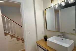 1460 Ocean Dr, Miami Beach, FL 33139 - Photo 27