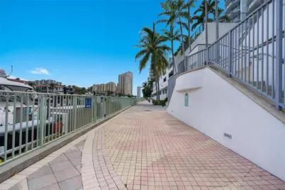 3029 NE 188th St #818, Aventura, FL 33180 - Photo 41