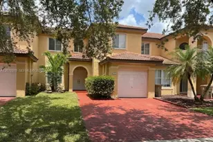 223 SW Maple Terrace, Davie, FL 33325 - Photo 1