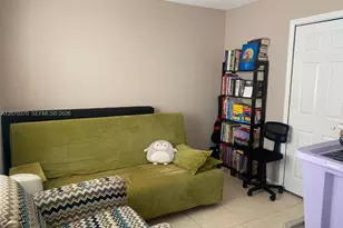 223 SW Maple Terrace, Davie, FL 33325 - Photo 15