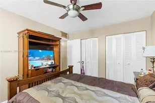 3170 Holiday Springs Blvd, Margate, FL 33063 - Photo 9