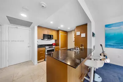 10275 Collins Ave #1507, Bal Harbour, FL 33154 - Photo 11