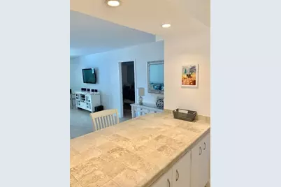5701 Collins Ave #311, Miami Beach, FL 33140 - Photo 5
