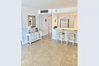 5701 Collins Ave #311, Miami Beach, FL 33140 - Photo 3