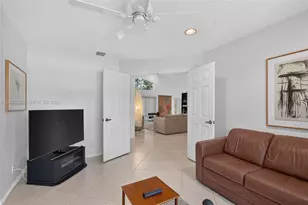 7318 Amber Falls Ln, Boynton Beach, FL 33437 - Photo 21