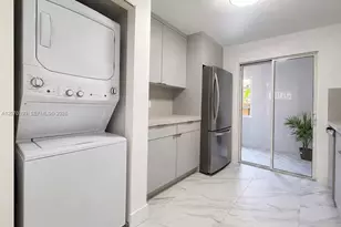1270 W 42nd St, Hialeah, FL 33012 - Photo 5