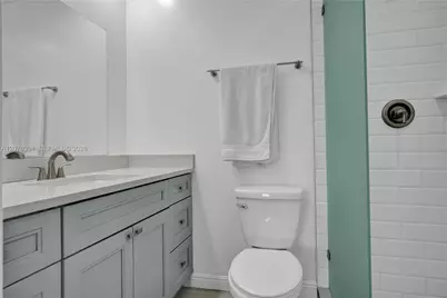 931 SE 9th Ave #17, Pompano Beach, FL 33060 - Photo 17