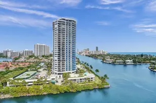 20515 E Country Club Dr, Aventura, FL 33180 - Photo 3