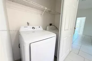 9850 W Heather Ln, Miramar, FL 33025 - Photo 15