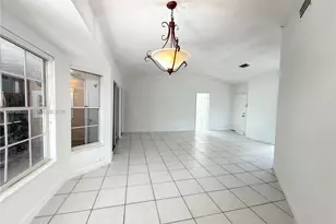 9850 W Heather Ln, Miramar, FL 33025 - Photo 3