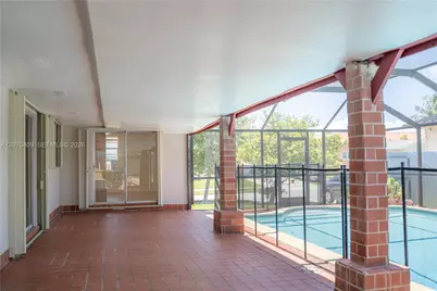 20200 SW 90th Ave Rd, Cutler Bay, FL 33189 - Photo 27