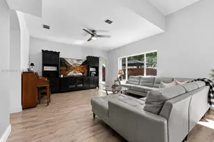 2006 NE 38th Rd, Homestead, FL 33033 - Photo 13