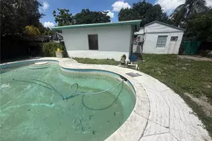 1464 SW 28th Way, Fort Lauderdale, FL 33312 - Photo 3