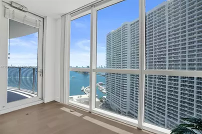 1750 N Bayshore Dr #2202, Miami, FL 33132 - Photo 15