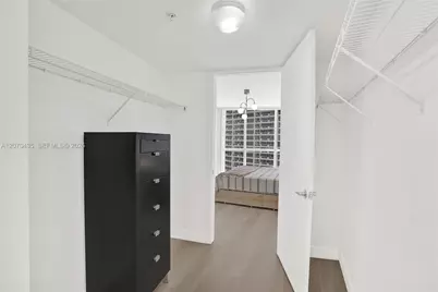 1750 N Bayshore Dr #2202, Miami, FL 33132 - Photo 19