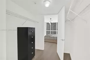 1750 N Bayshore Dr, Miami, FL 33132 - Photo 19