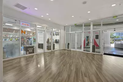 1750 N Bayshore Dr #2202, Miami, FL 33132 - Photo 53
