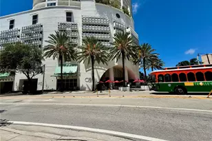 1750 N Bayshore Dr, Miami, FL 33132 - Photo 35