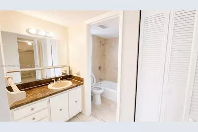 7345 W 4th Ave #402, Hialeah, FL 33014 - Photo 23