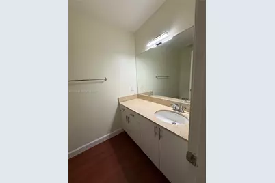 3522 Torremolinos Ave #E-31, Doral, FL 33178 - Photo 9