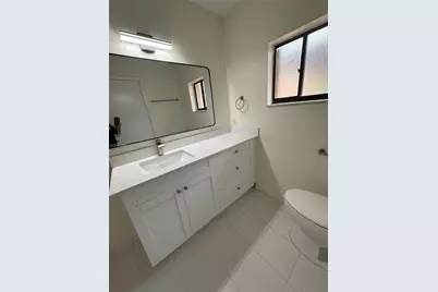 3522 Torremolinos Ave #E-31, Doral, FL 33178 - Photo 13