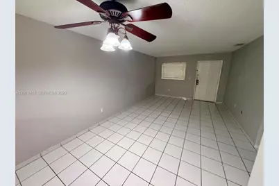 6278 W 22nd Ct #14, Hialeah, FL 33016 - Photo 9