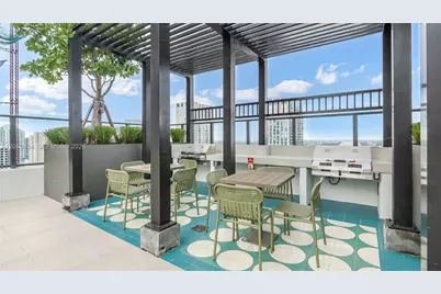 11 NE 6th St #808, Miami, FL 33132 - Photo 13